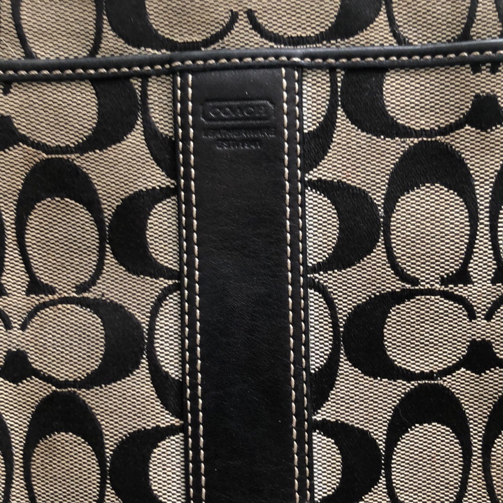 Authentic Coach Crossbody Logo Bag